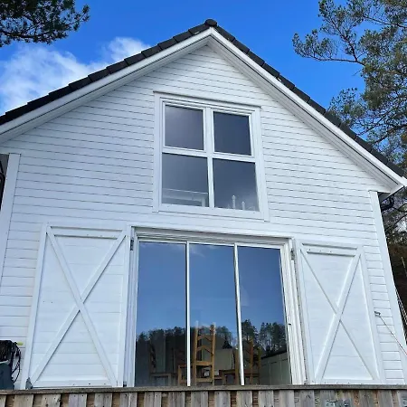 Holiday home 6 Person In Rubbestadneset