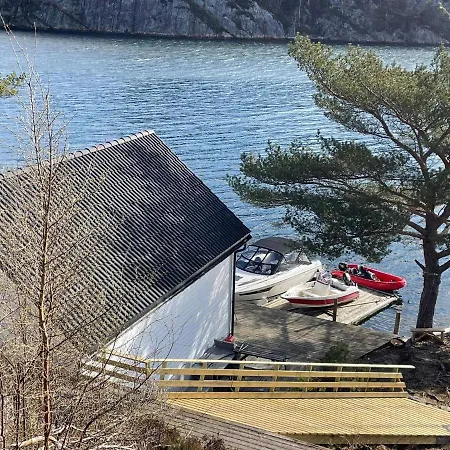 6 Person In Holiday home *